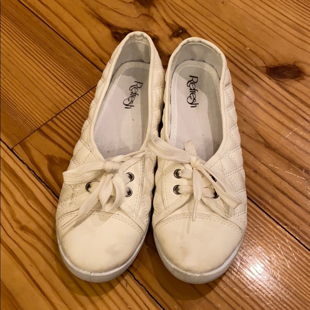 Ivory shoes size 6